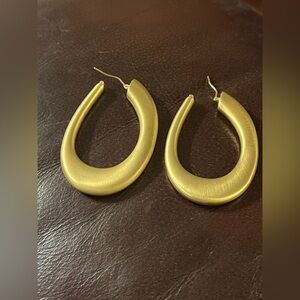 MILOR Italy 14k Brushed Gold 2 Inch Hoop Earrings  10.12 Grams EUC